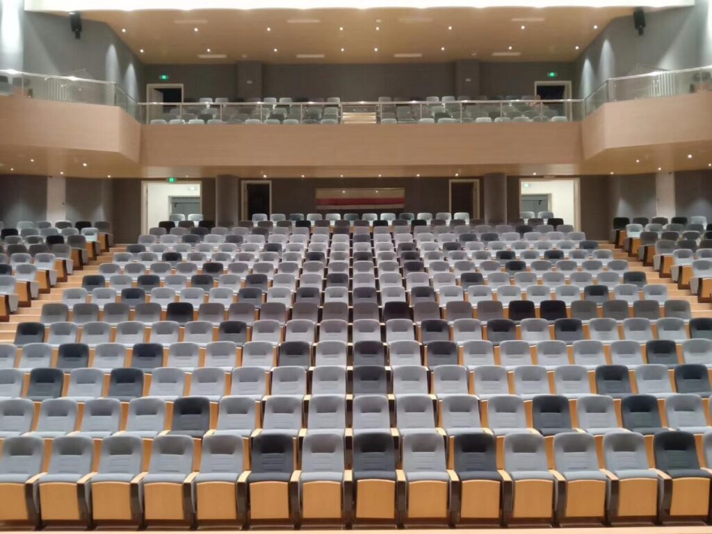 Retractable Auditorium Seating VG 609